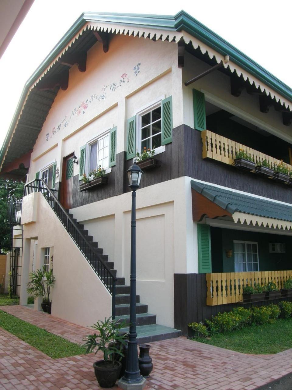 Florentina Homes Dumaguete City Esterno foto